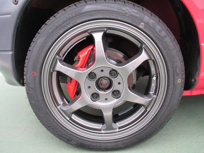 安価であるが 粘りのあるクリップ性能とデザイン性ともに高評価 クムホ Ecsta Spt Ku31 165 50r15 73v 外川 信太郎さんのレビュー評価 評判 価格 Com