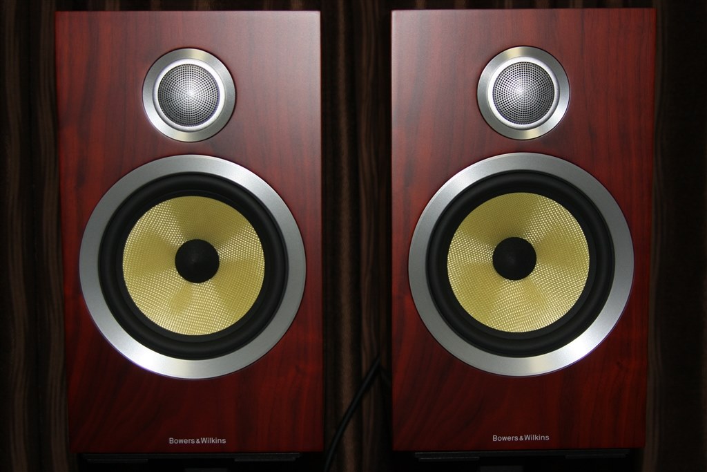 鳴らしこんでゆくと変化します。』 Bowers & Wilkins CM5 S2 [ローズ