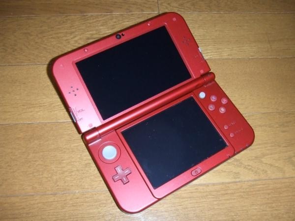 高級感があり Amiiboを直接使用したいのであれば絶対必要 任天堂 Newニンテンドー3ds Ll メタリックレッド 酒缶さんのレビュー評価 評判 価格 Com