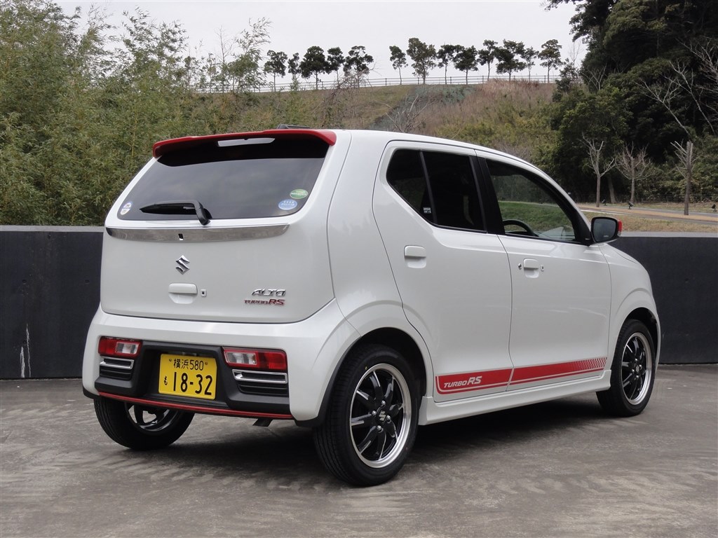 まさに 軽さは正義 この走りがこの価格で手に入る喜び スズキ アルト ターボrs 15年モデル 高山正寛さんのレビュー評価 評判 価格 Com
