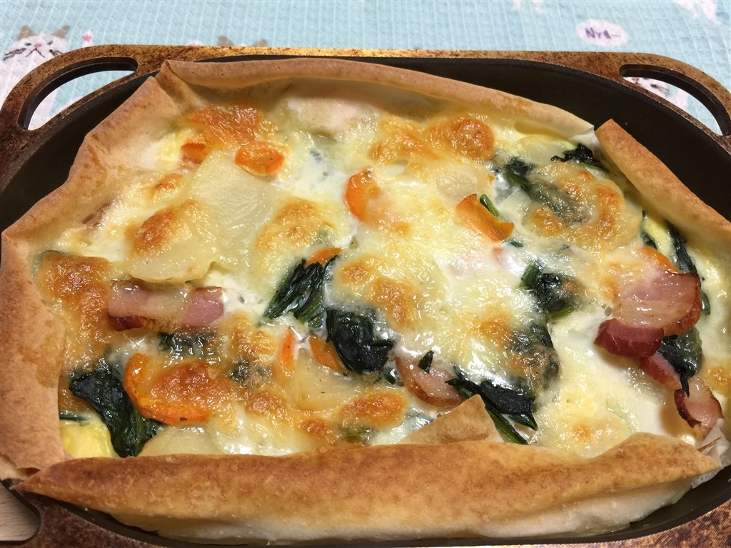 使い手の自由度が高い本格オーブン』 デロンギ EO1490J-W [ホワイト