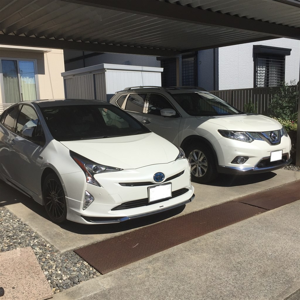 納車されました。これから買う人の参考になれば。』 トヨタ プリウス 