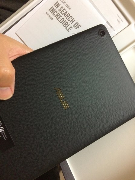 ASUS ASUS ZenPad 3 8.0 Z581KL-BK32S4 SIMフリー投稿画像・動画