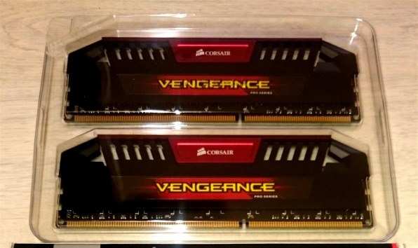 Corsair CMY16GX3M2A2400C11A [DDR3 PC3-19200 8GB 2枚組]投稿画像