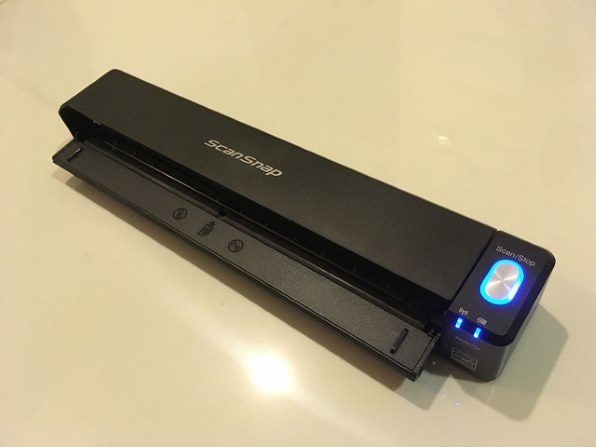 ScanSnap iX100W (ホワイト、A4/片面)スマホ/家電/カメラ - PC