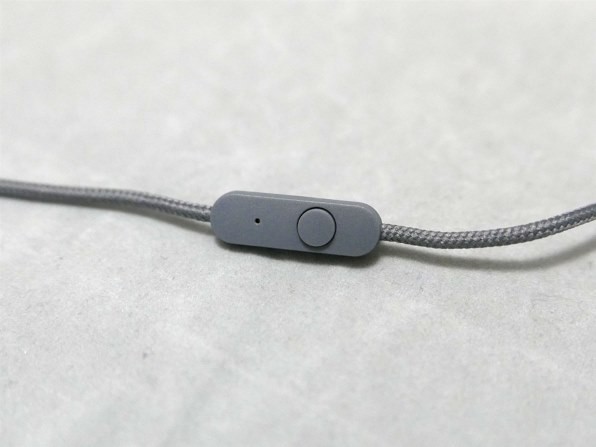 URBANEARS SUMPAN [WHITE] 価格比較 - 価格.com