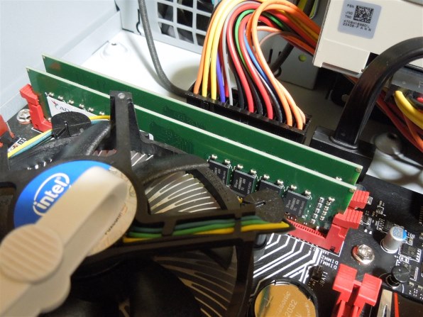 メモリAD4U2133W8G15-2 ADATA AD4U2133W8G15-2 [DDR4 PC4-17000 8GB 2枚組]投稿画像・動画