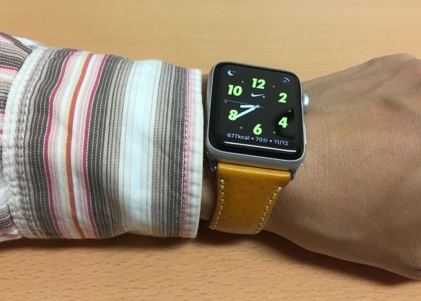 Apple Apple Watch Nike+ 42mm MQ1M2J/A [アンスラサイト/ブラックNike