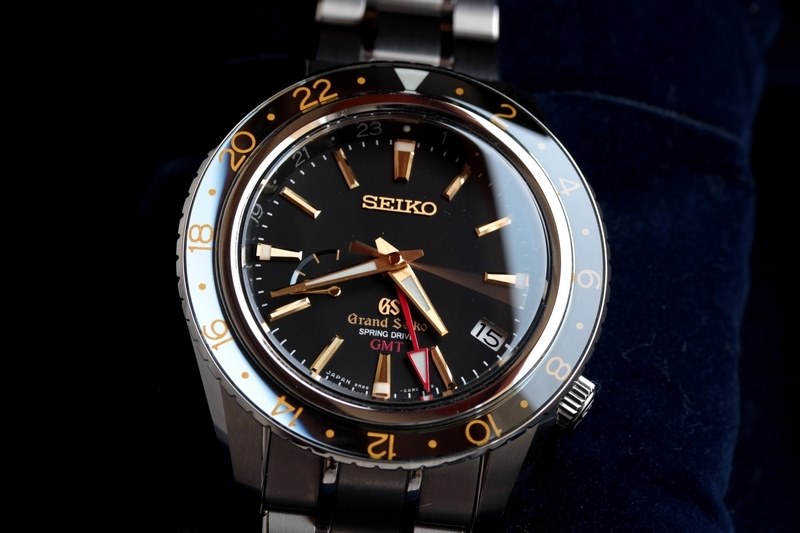 ファッションシーンで話題のこれから流行るブランド12選 デイデイト SPORT SEIKO5 幻 インナーベゼル （SEIKO 斜め 時計