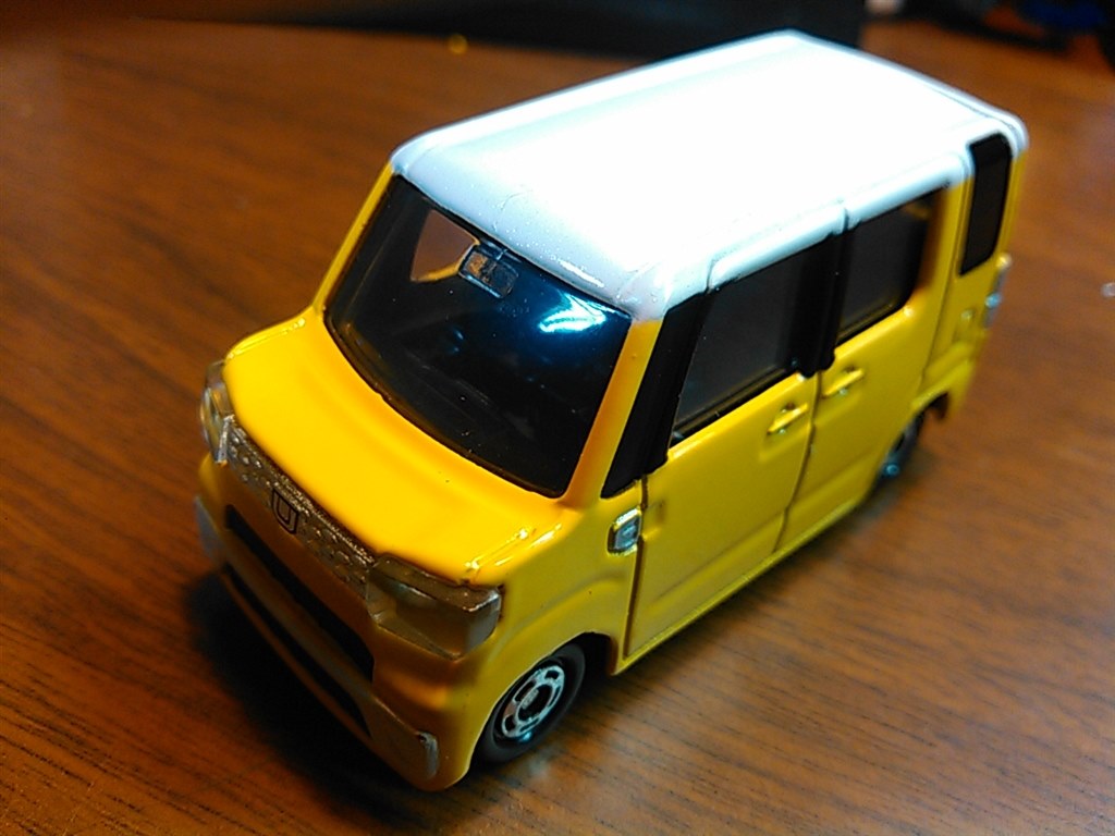 大きい』 タカラトミー トミカ 058 ダイハツ ウェイク もぐりっちょ