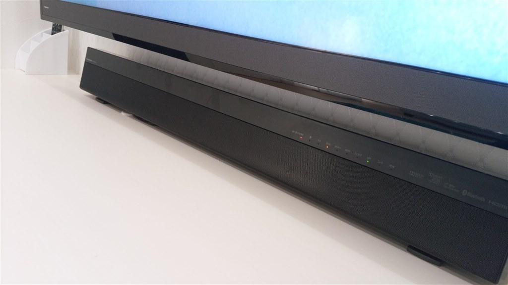 パナソニック サウンドバー 2016年製 SC-HTB175 パナソニック、高さ6.6センチのシアターバー「SC-HTB175」を発売：斜め
