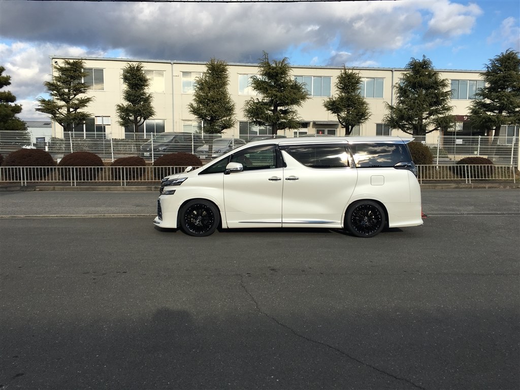 20インチ40と言う事を考えれば優秀です』 TOYO TIRE TRANPATH LuII 245