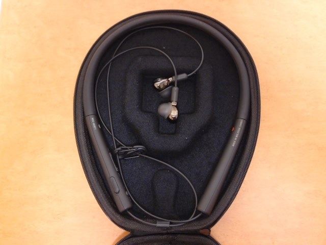 SONY - muc-m2bt1 bluetooth mmcx 専用 ワイヤードもいける！？」、リケーブル可能なイヤホンを