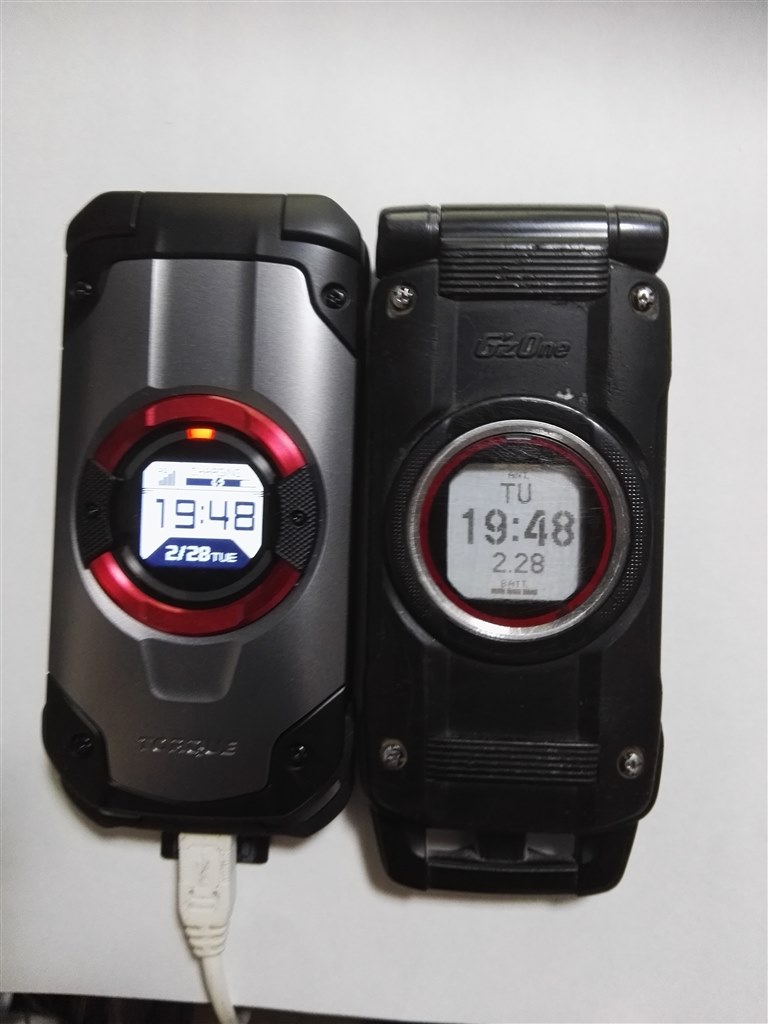 G'zOne Type X → TORQUE X01（スマホとの比較も）』 京セラ TORQUE