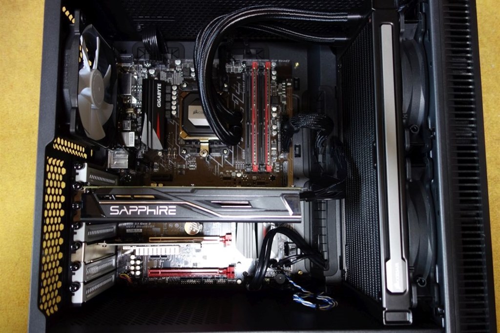 そつないケース』 Fractal Design Define C FD-CA-DEF-C-BK すぽたん