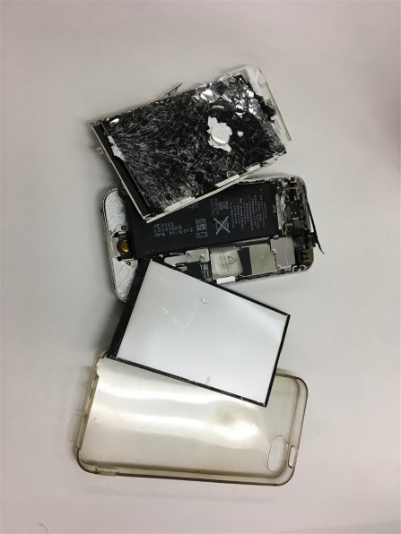 Apple iPhone 5 16GB SoftBank [ブラック&スレート] 価格比較 - 価格.com