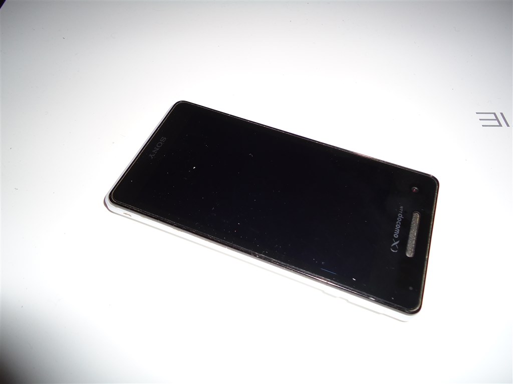 2代目ｽﾏﾎ』 SONY Xperia AX SO-01E docomo [White] Jennifer Chenさん