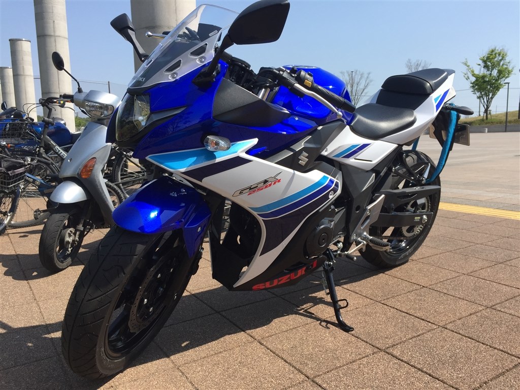 3,000km超えたので再レビュー』 スズキ GSX250R tachiki3さんの
