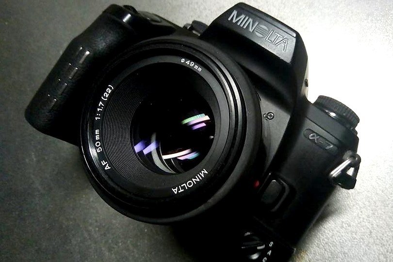 ミノルタ　AF 50mm F1.7　標準レンズ