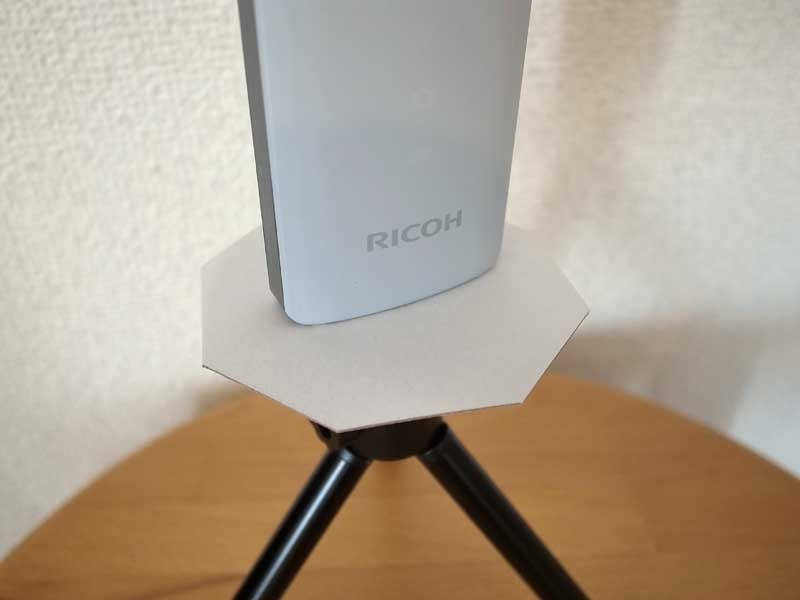 RICOH THETA SC ホワイト 三脚付き RICOH THETA SC ホワイト 三脚付き