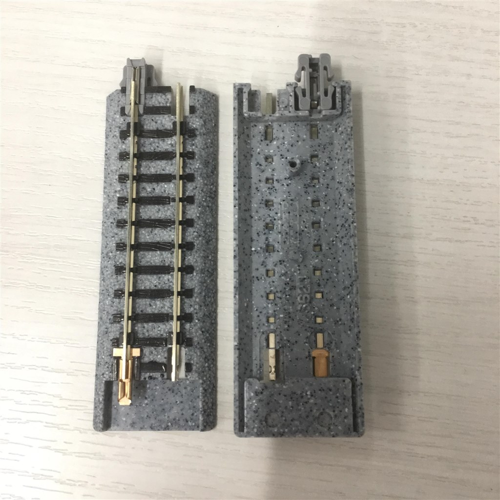(未使用･未開封品)　KATO Nゲージ ジョイント線路 62mm 2本入 20-045 鉄道模型用品 lok26k6 61RNJHwdE2L._UF894,1000_QL80_.jpg