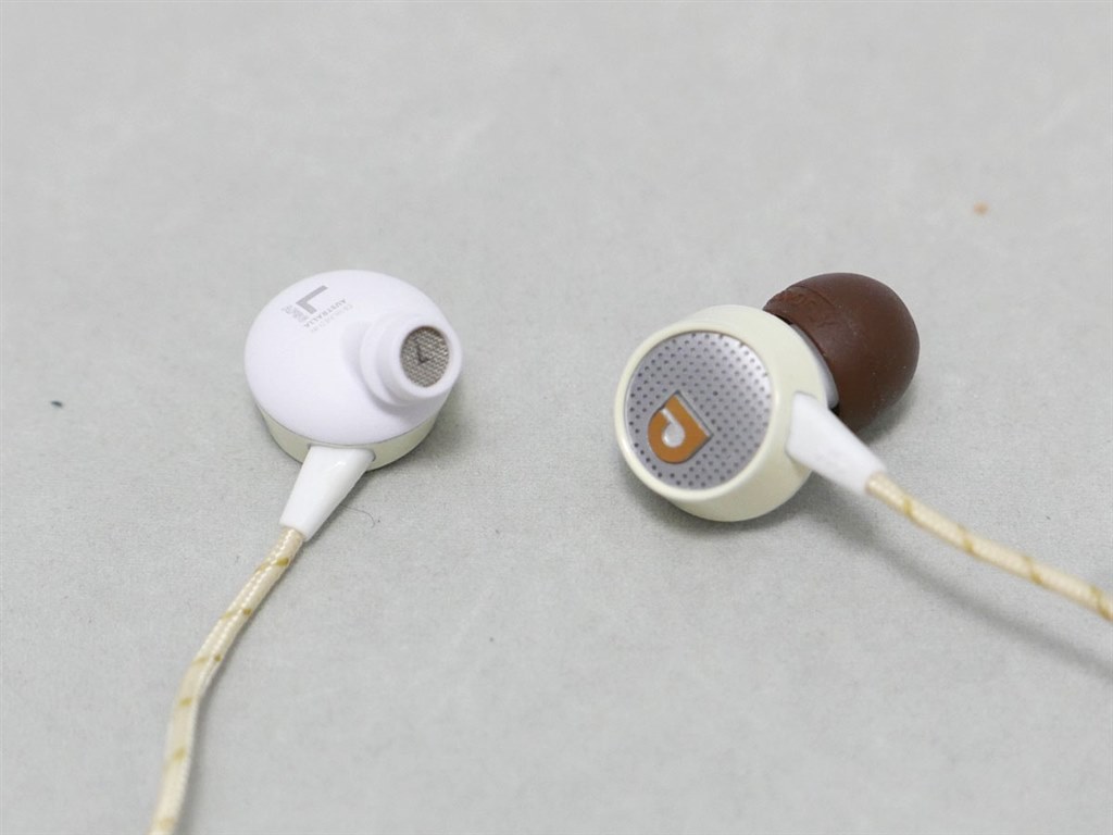 スタイルも音もビンテージテイスト Audiofly Af56 Vintage White 鴻池賢三さんのレビュー評価 評判 価格 Com