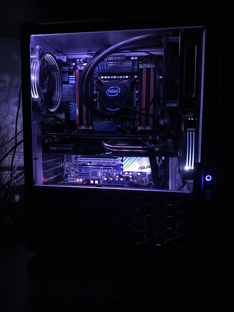 シンプルでカッコいい Jonsbo U4s Silver ナビスコ さんのレビュー評価 評判 価格 Com