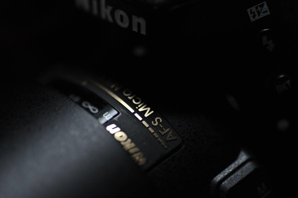 TAMRON SP AF90mm F/2.8 Di MACRO 1:1 (Model272EN II) (ニコン用