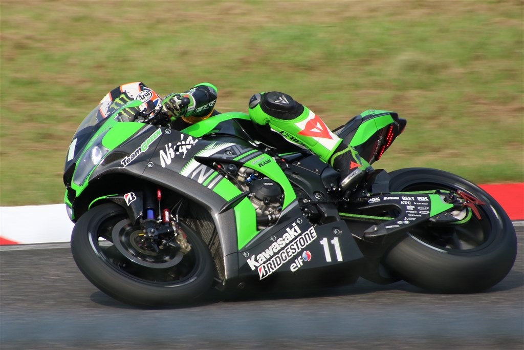 動体にも十分対応できるレンズでは？(初心者レビュー)』 TAMRON 18