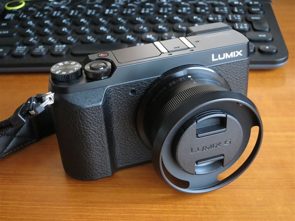 新品 LUMIX 12-32mm/F3.5-5.6 O.I.Sブラック-