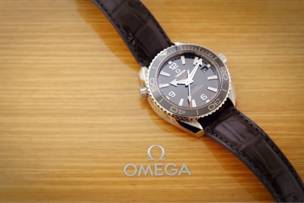 オメガ シーマスター プラネットオーシャン 600M コーアクシャル