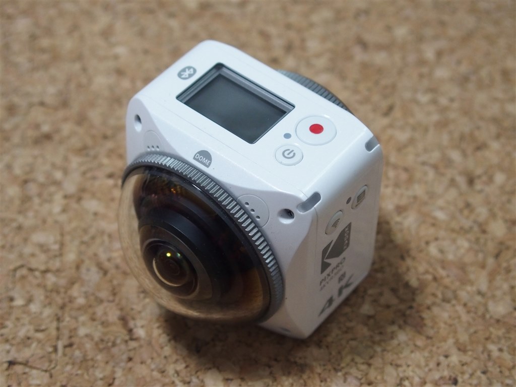 付属のリモコンで操作性が格段にアップ コダック Pixpro 4kvr360 岡安学さんのレビュー評価 評判 価格 Com