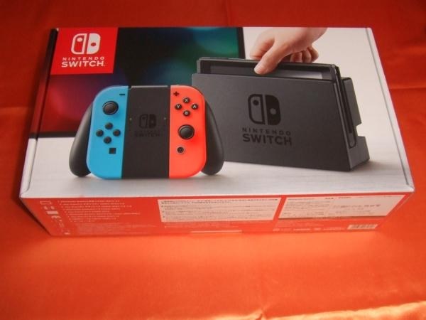 ｔｖモードと携帯モードの使い分けだけでもゲーム生活が一変する 任天堂 Nintendo Switch ネオンブルー ネオンレッド 酒缶さんのレビュー評価 評判 価格 Com