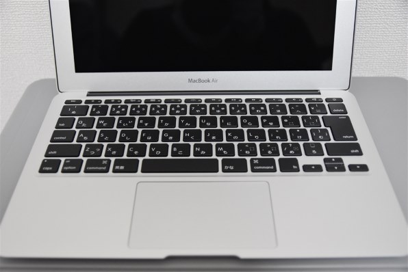 Apple MacBook Air 1300/11.6 MD711J/A 価格比較 - 価格.com