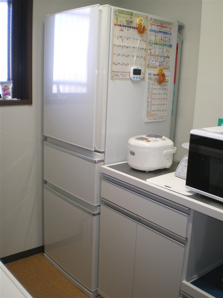 【ゆきさん専用】三菱冷蔵庫 MR-CX33C-W 2018年製 中古 三菱 330L 3ドア冷蔵庫 MR-CX33C 2018年製 パールホワイト