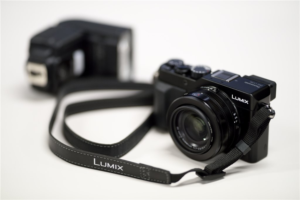 妻専用カメラとして』 パナソニック LUMIX DMC-LX100-K [ブラック