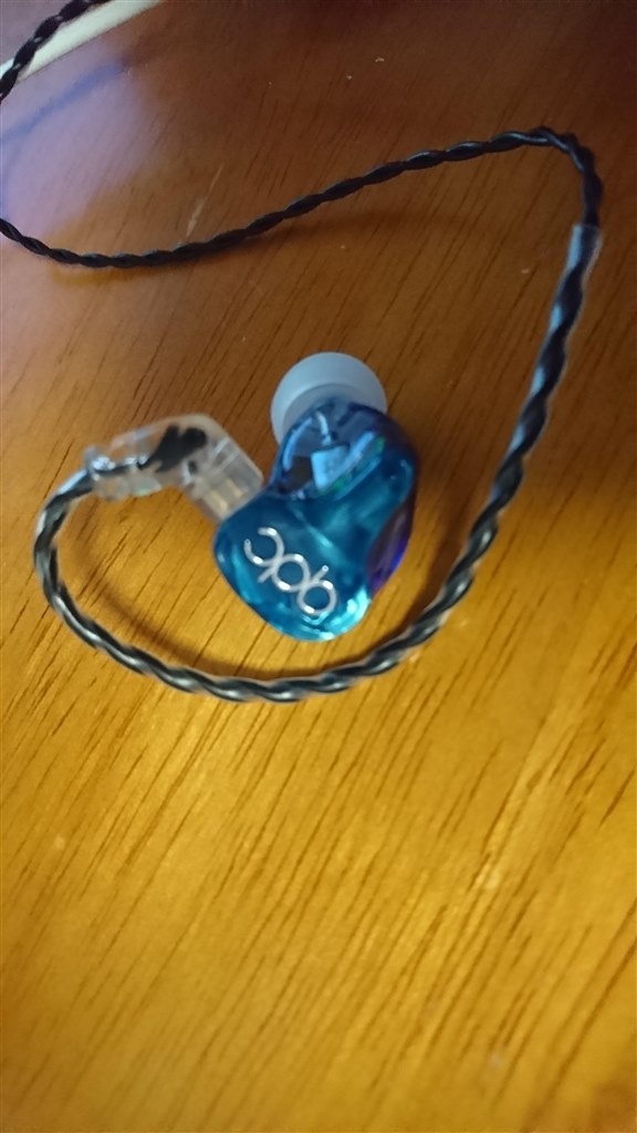 Neptuneを聞ける幸せ手持ちの青い物との写真も Qdc Neptune Qdc 5915 Sakepower Sさんのレビュー評価 評判 価格 Com