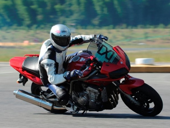 ヤマハ FZS1000 - 価格.com