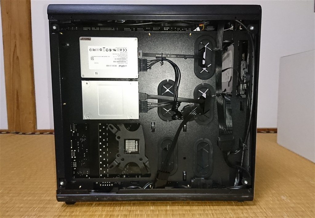 ATXでこのサイズは希少、見た目が気に入れば○』 RAIJINTEK THETIS WINDOW 0R200053 [ブラック]  Hishibudoさんのレビュー評価・評判 - 価格.com