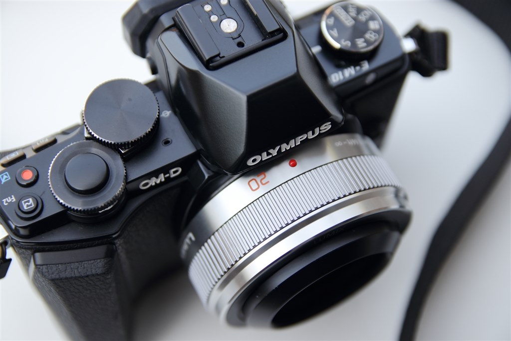 外装が高級に 写りはそのまま』 パナソニック LUMIX G 20mm/F1.7 外装が高級に 写りはそのまま』 パナソニック LUMIX G 20mm/F1.7