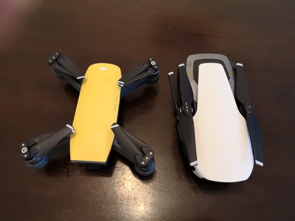 DJI Spark Fly Moreコンボ [スカイブルー]投稿画像・動画 - 価格.com