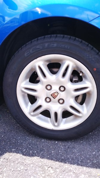 クムホ ECSTA HS51 185/55R15 82V レビュー評価・評判 - 価格.com