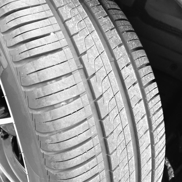 ピレリ CINTURATO P6 205/50R17 93V XL投稿画像・動画 - 価格.com