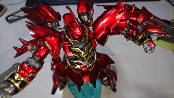 Bandai Hg 1 144 機動戦士ガンダムuc シナンジュ チタニウムフィニッシュ レビュー評価 評判 価格 Com