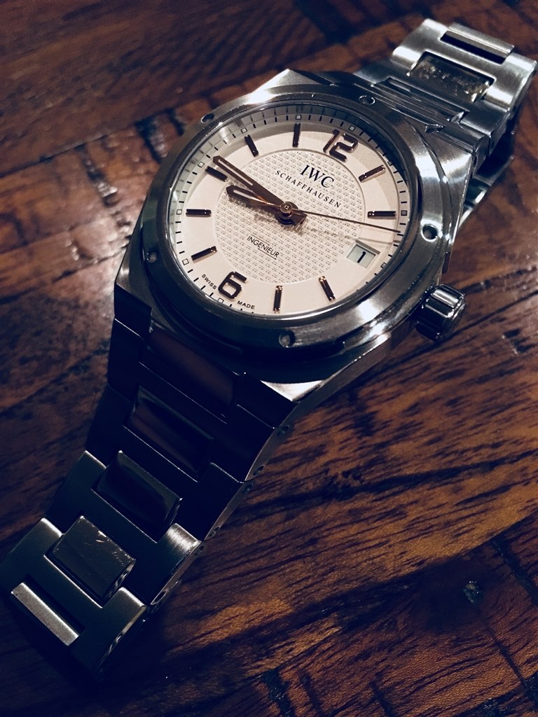 人生の大切な相棒』 IWC IW322801 インヂュニア オートマティック 自動