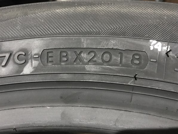 YOKOHAMA GEOLANDAR SUV 235/55R18 100V 価格比較 - 価格.com