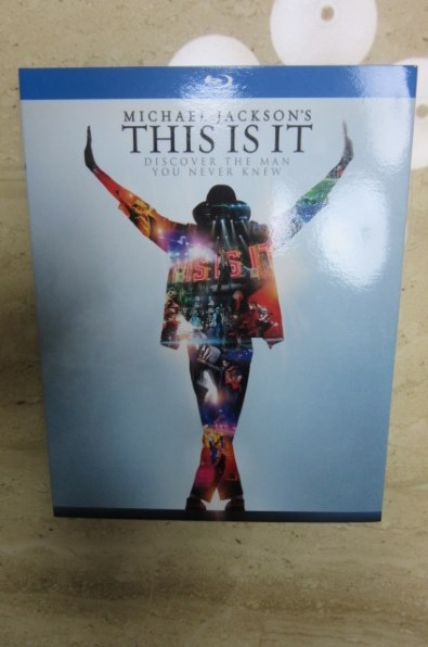 洋画 マイケル ジャクソン This Is It Brs 693 Blu Ray ブルーレイ レビュー評価 評判 価格 Com