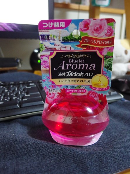 小林製薬 液体ブルーレットおくだけ アロマ フローラルアロマ 詰替70ml 価格比較 価格 Com