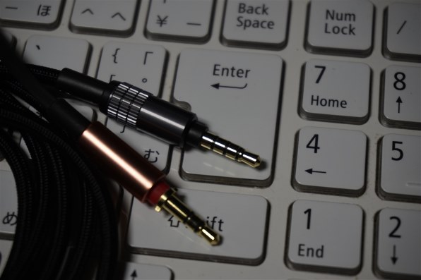 SONY MUC-S12SM1 ミニプラグ(L型)⇔ミニプラグ(4極) [1.2m]投稿画像