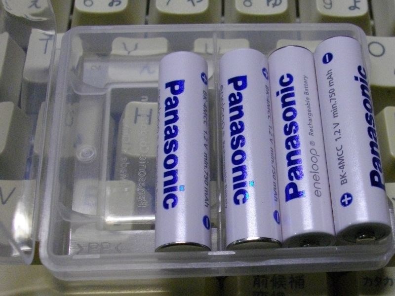 単4形充電池 4本パック スタンダードモデル  格安新品 パナソニック エネループ  BK-4MCC 4C